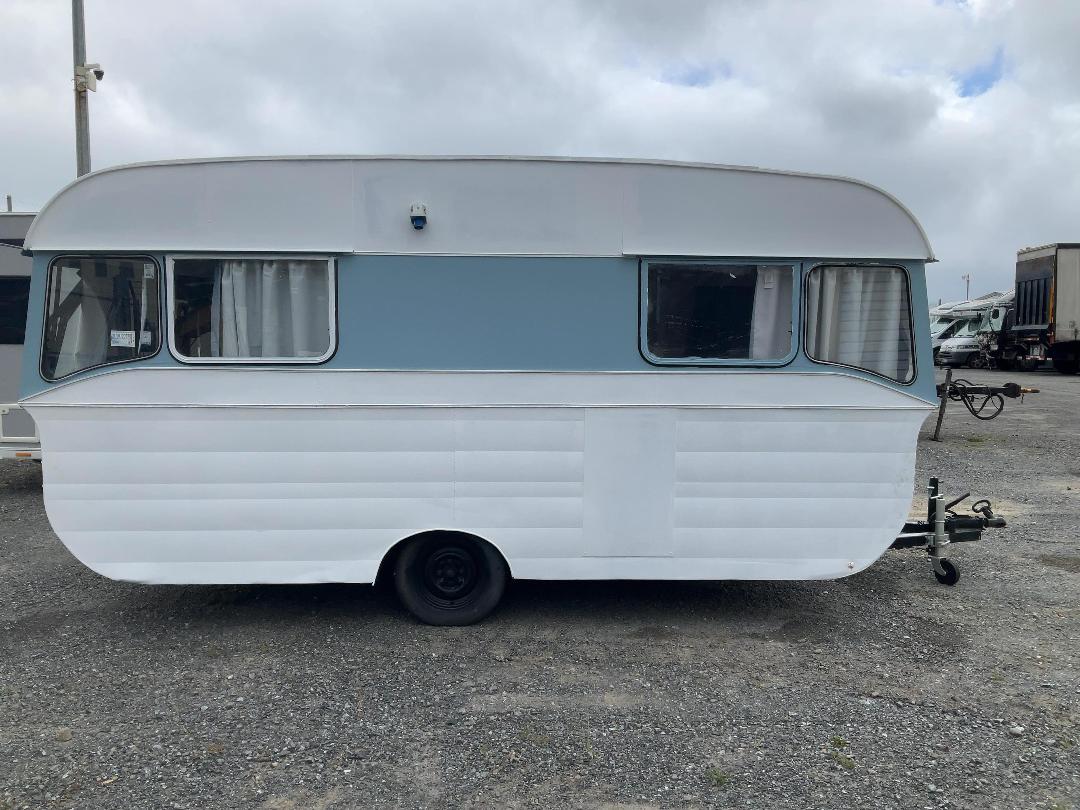 Photo '3' of ANGLO PULLMAN Caravan - Single