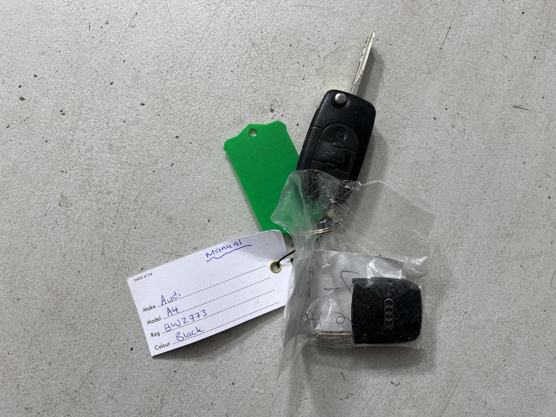 Photo '22' of Audi A4 Photo '22' of Audi A4