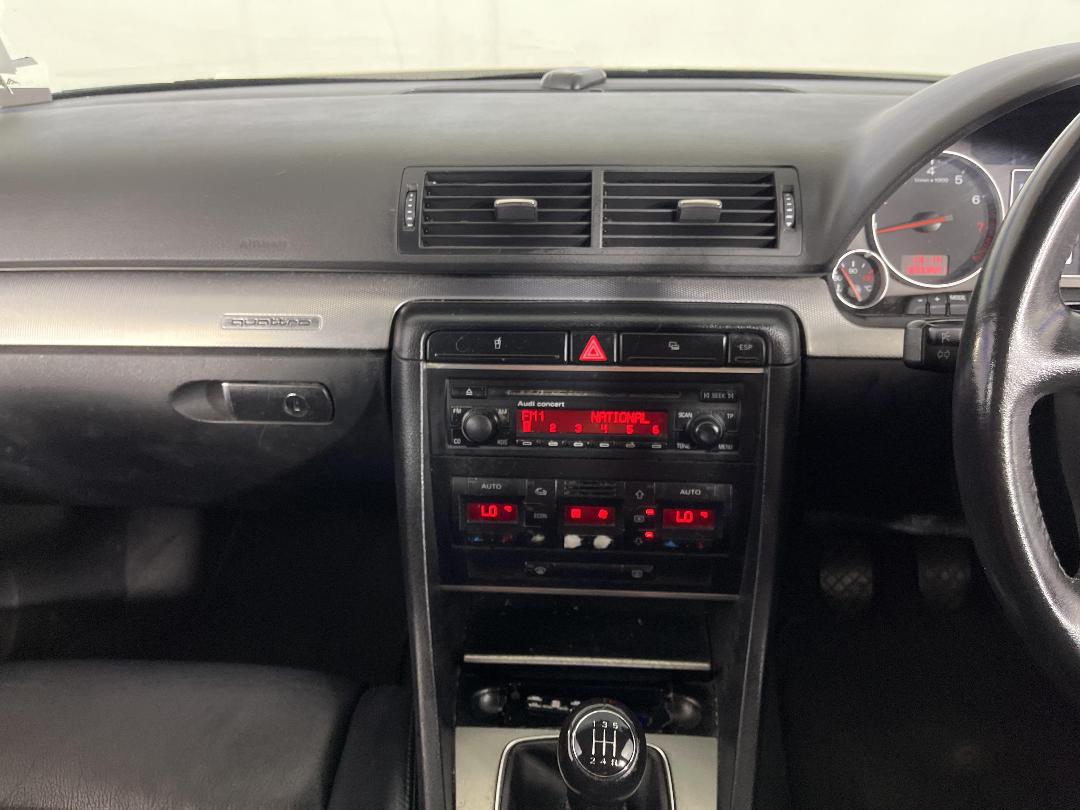 Photo '18' of Audi A4 Photo '18' of Audi A4