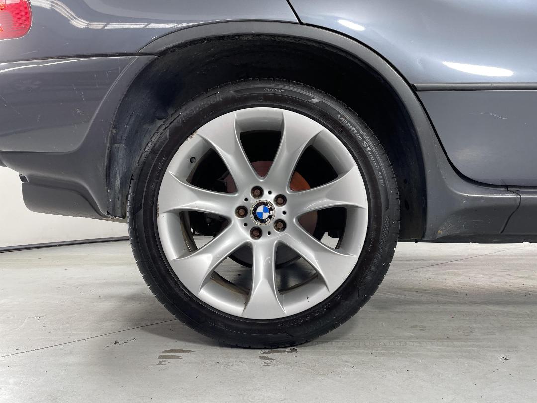 Photo '12' of BMW X5 Photo '12' of BMW X5