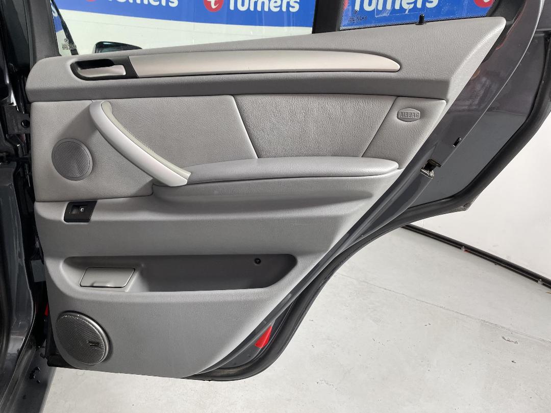 Photo '19' of BMW X5 Photo '19' of BMW X5