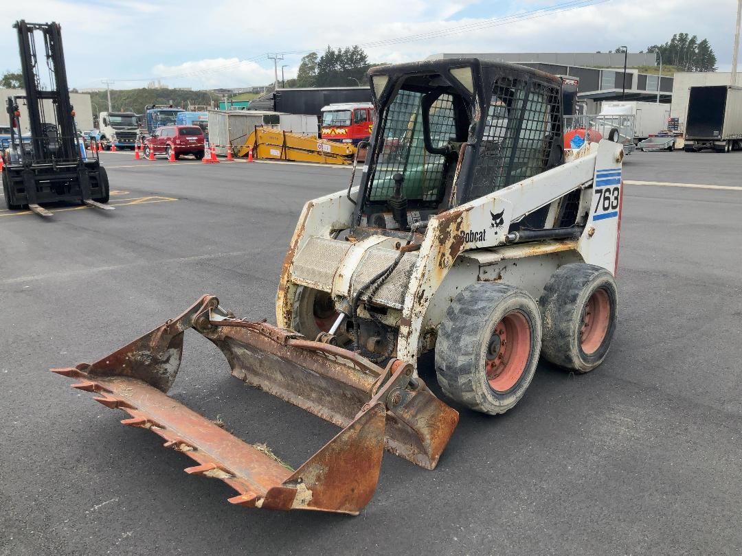 Photo '9' of Bobcat 763 Skid Steer Photo '9' of Bobcat 763 Skid Steer