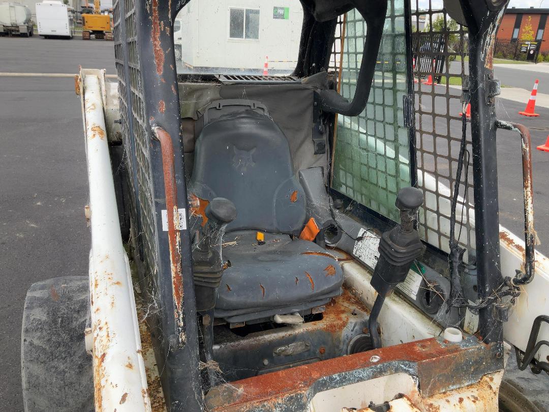 Photo '12' of Bobcat 763 Skid Steer Photo '12' of Bobcat 763 Skid Steer