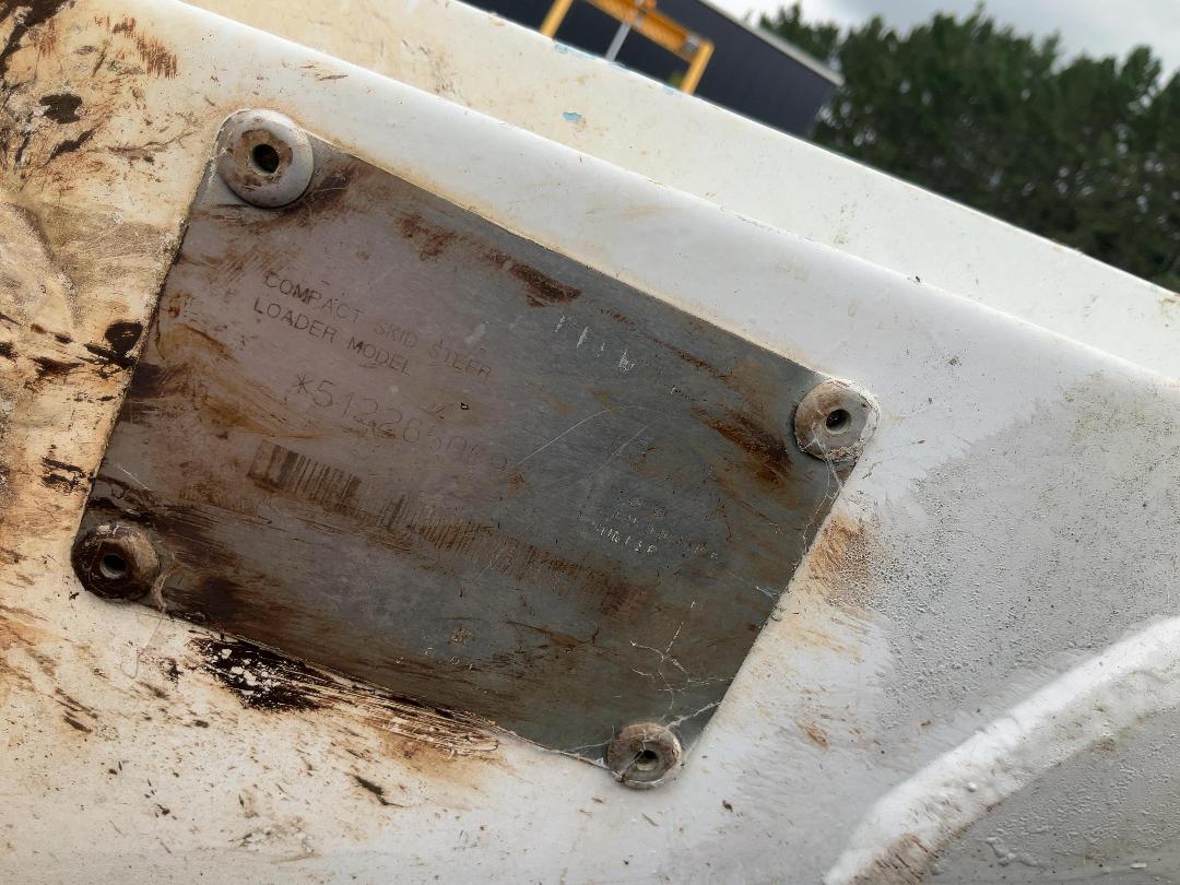 Photo '15' of Bobcat 763 Skid Steer Photo '15' of Bobcat 763 Skid Steer