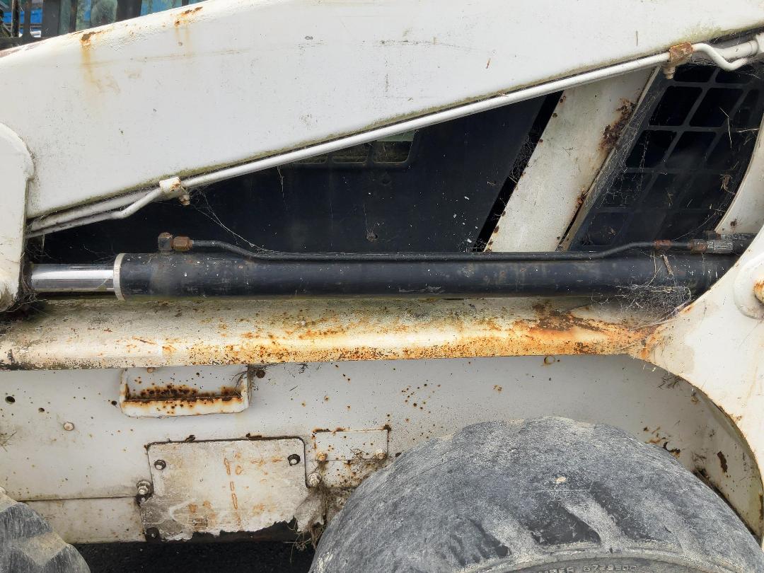 Photo '25' of Bobcat 763 Skid Steer Photo '25' of Bobcat 763 Skid Steer