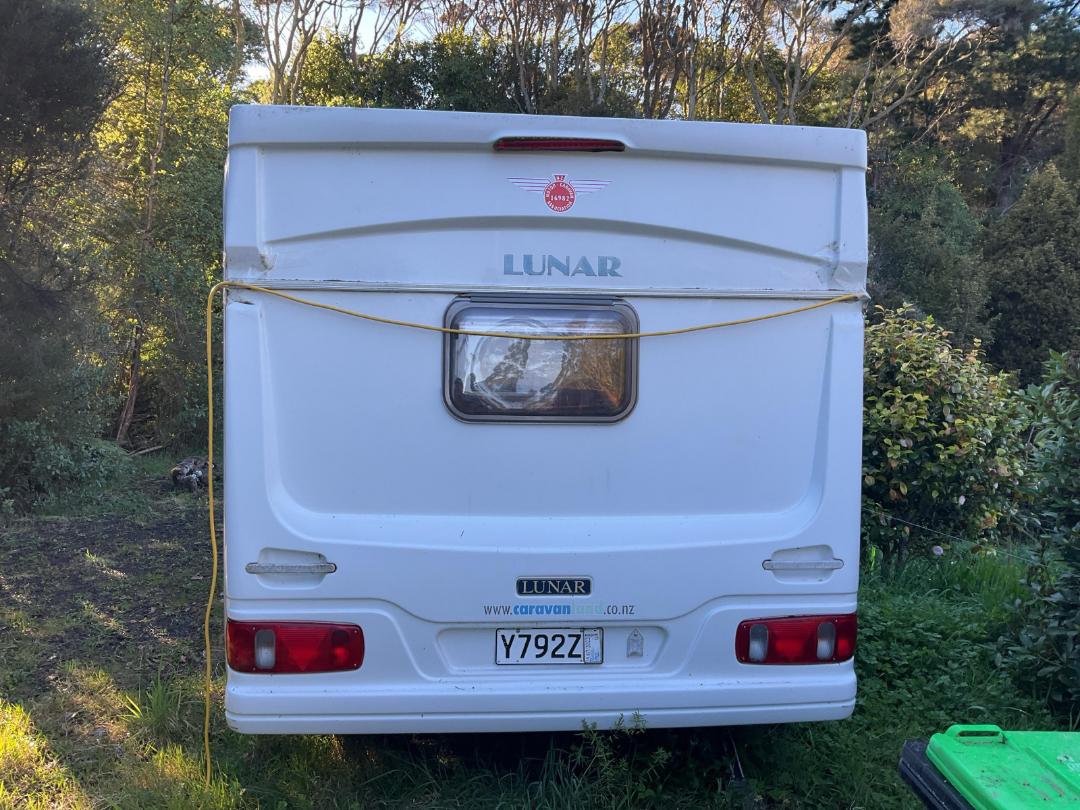 Photo '6' of CARAVAN LUNAR CLUBMAN Chiller - Single