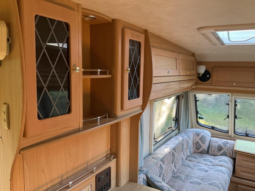 Photo '13' of CARAVAN LUNAR CLUBMAN Chiller - Single