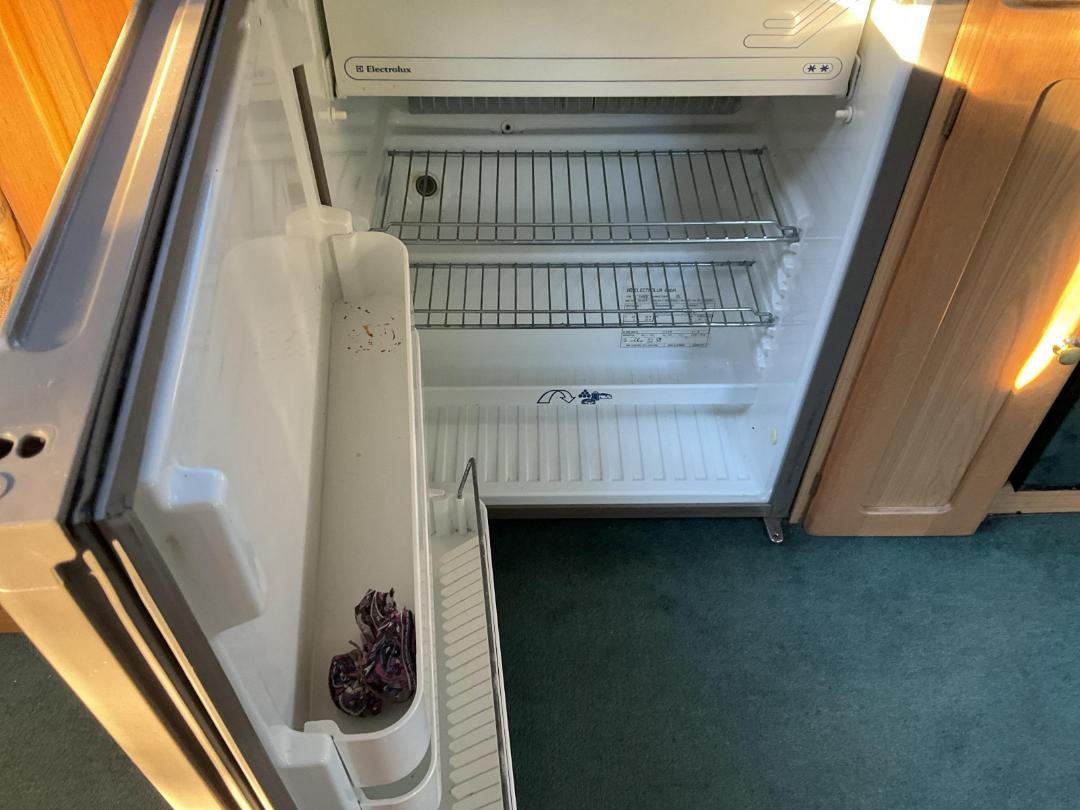 Photo '21' of CARAVAN LUNAR CLUBMAN Chiller - Single