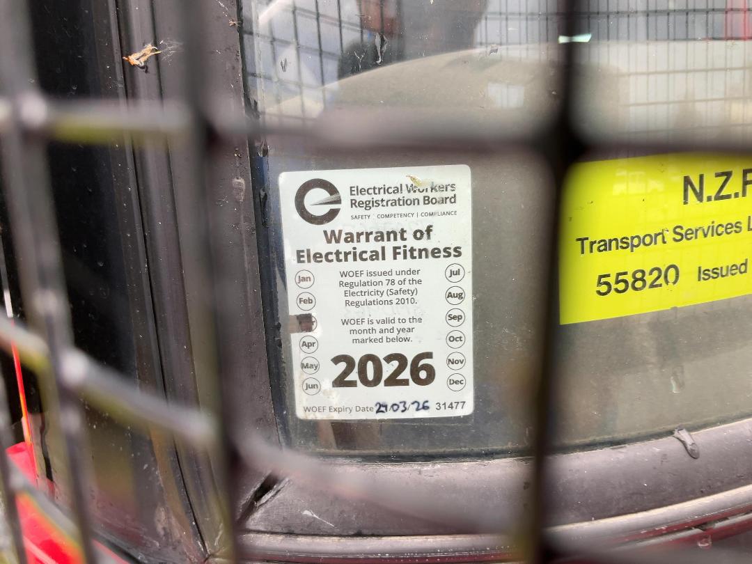 Photo '28' of DENNIS RAPIER DAGGER Fire Appliance