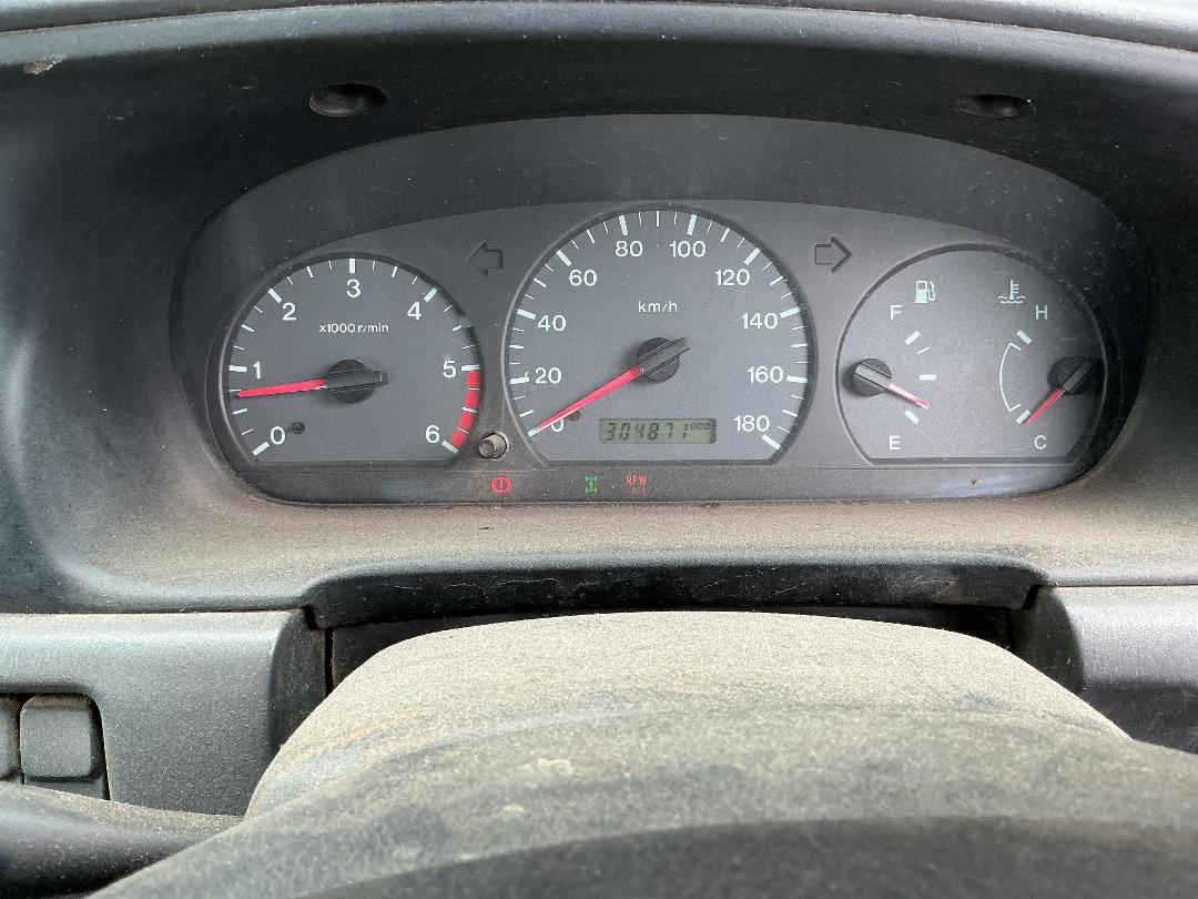 Photo '14' of Ford Courier XLT Chassis CAB Photo '14' of Ford Courier XLT Chassis CAB