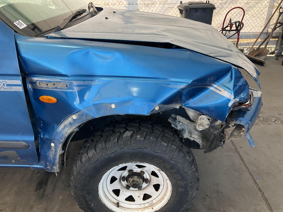 Photo '4' of Ford Courier XL Chassis CAB