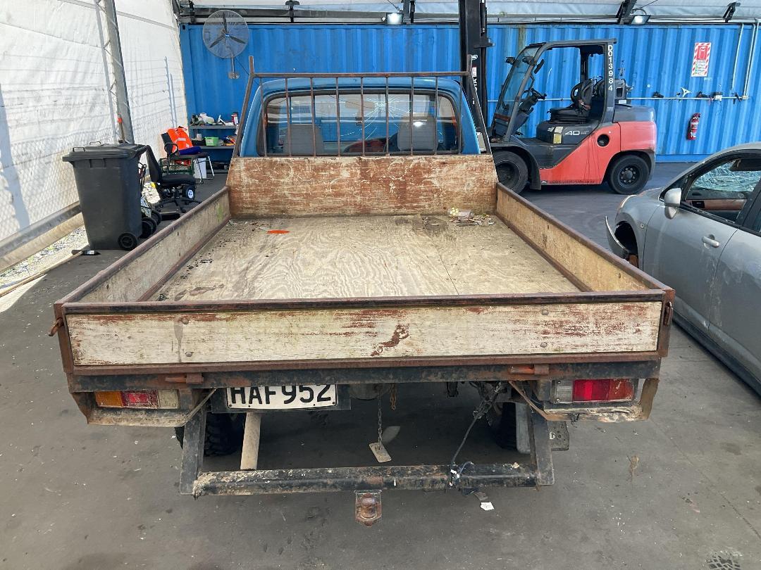 Photo '16' of Ford Courier XL Chassis CAB