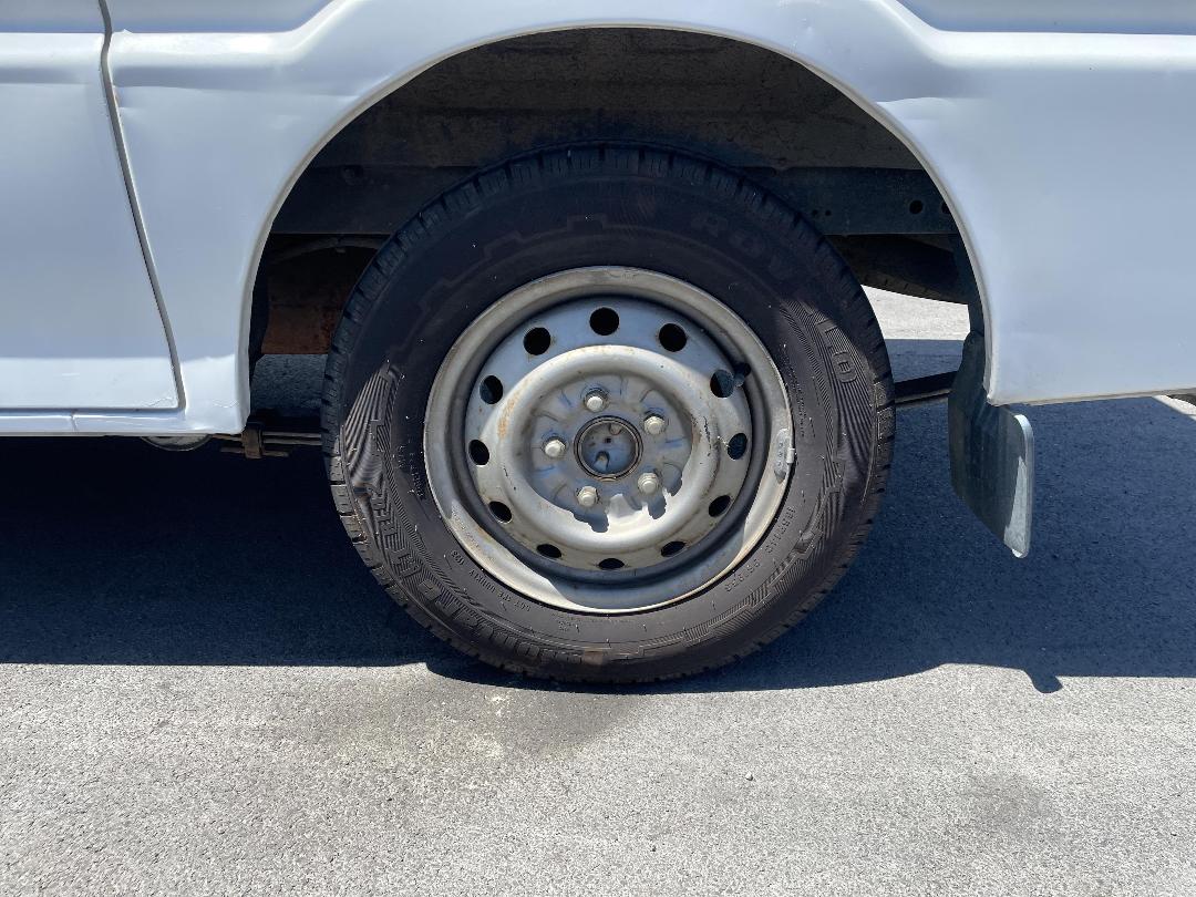 Photo '11' of Ford Econovan SWB