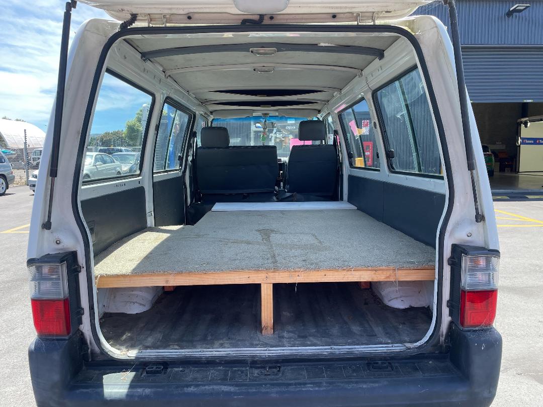 Photo '12' of Ford Econovan SWB