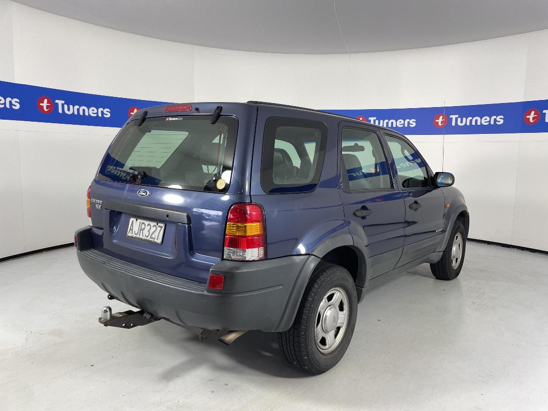 Photo '7' of Ford Escape