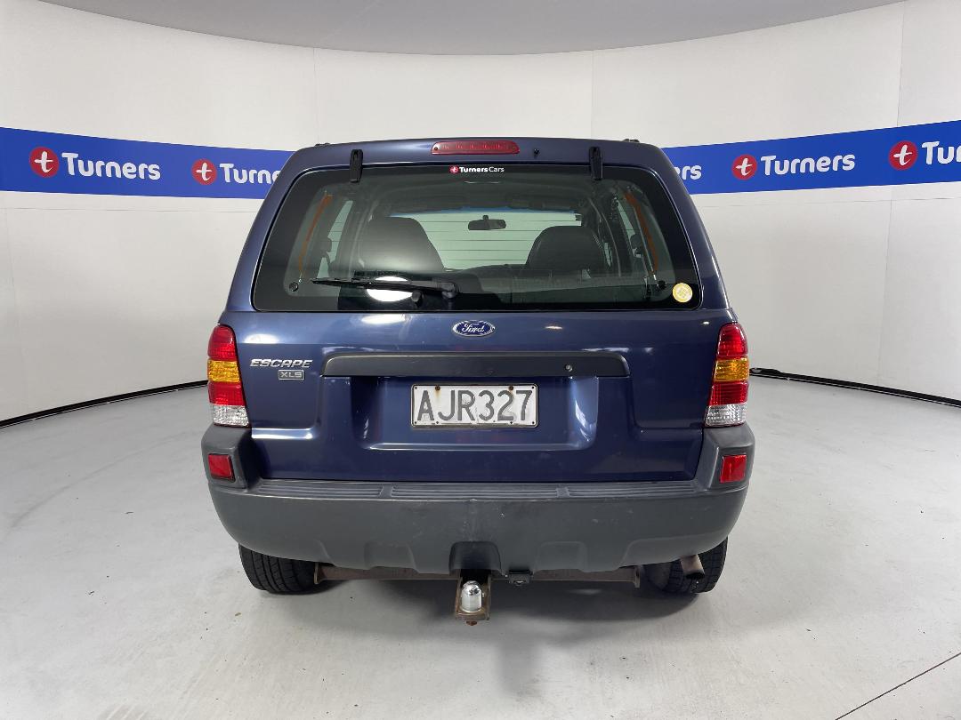 Photo '6' of Ford Escape