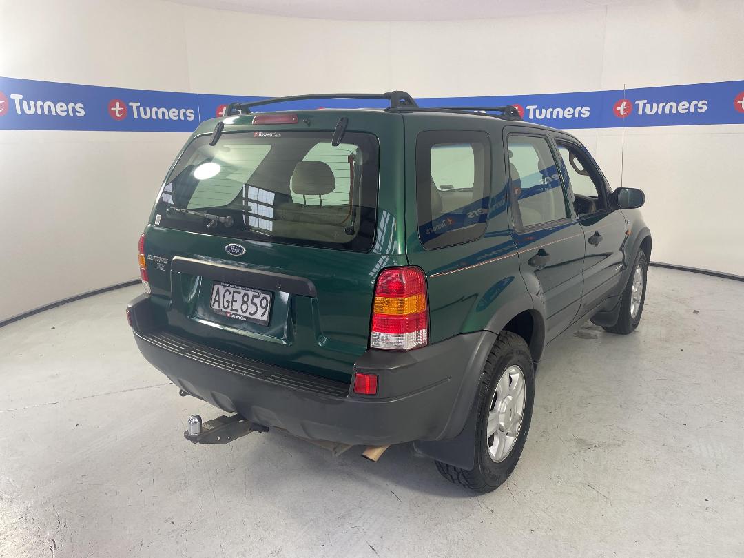 Photo '7' of Ford Escape