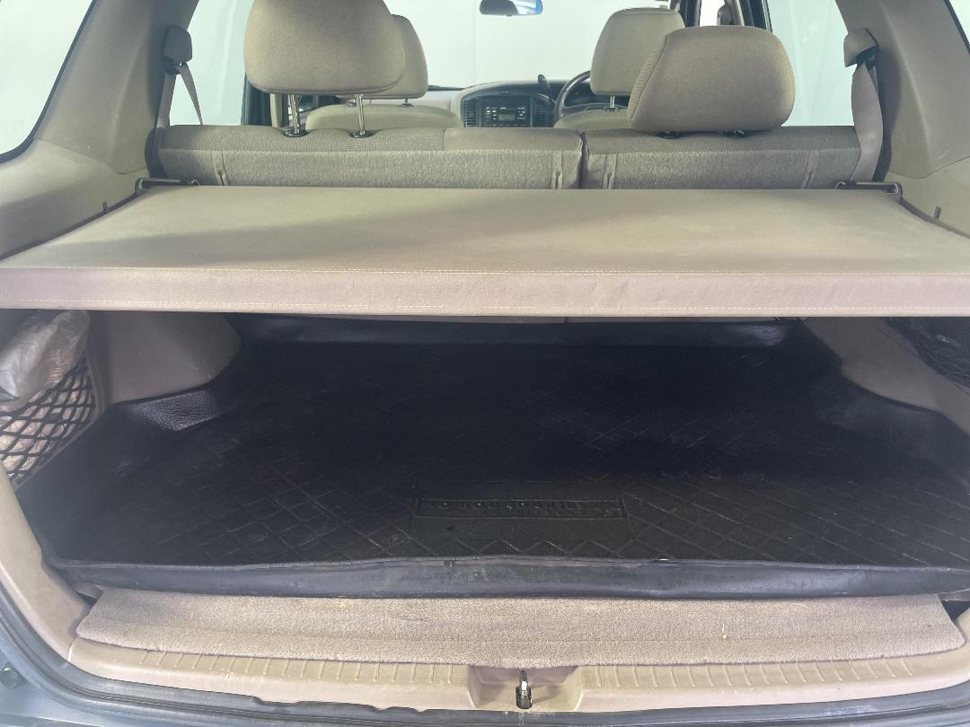 Photo '14' of Ford Escape