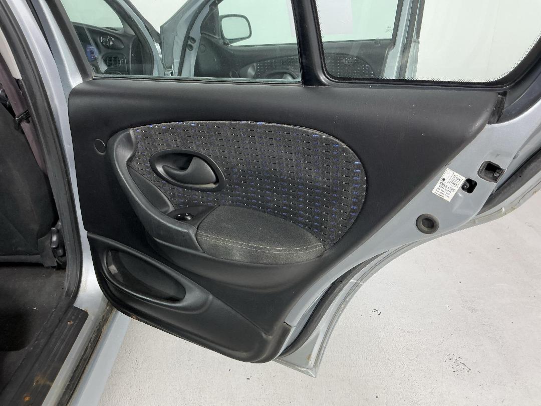 Photo '17' of Ford Falcon Auii XR8 4FA