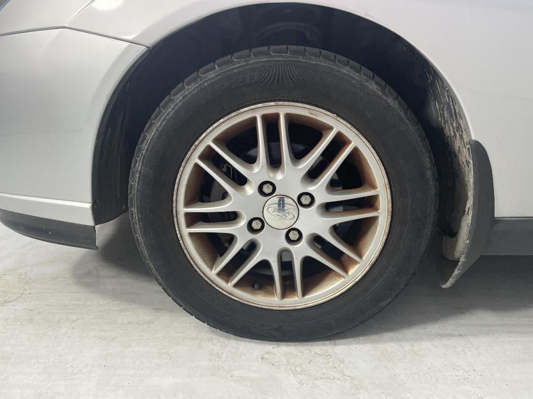 Photo '10' of Ford Focus Photo '10' of Ford Focus