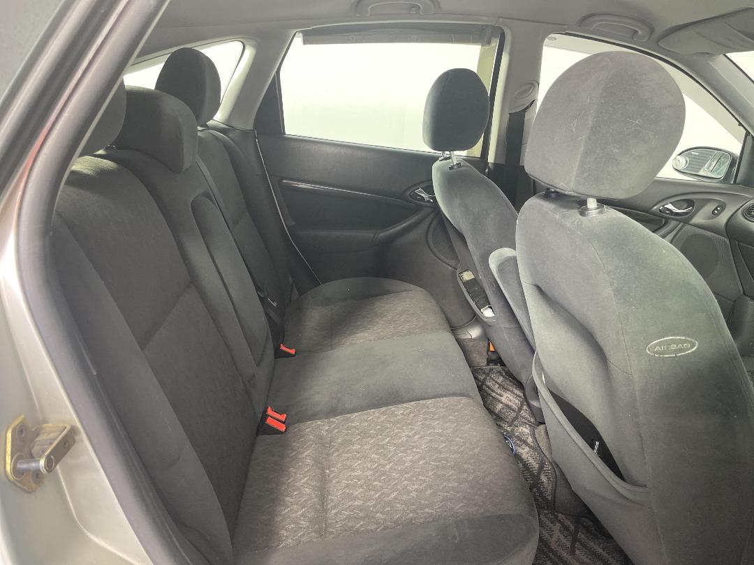 Photo '20' of Ford Focus Photo '20' of Ford Focus