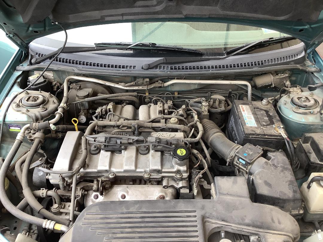 Photo '11' of Ford Laser XRI