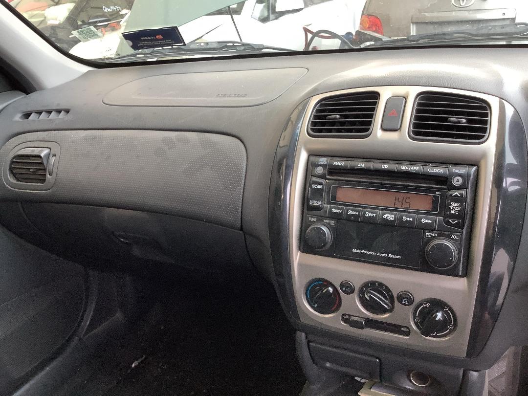 Photo '17' of Ford Laser XRI