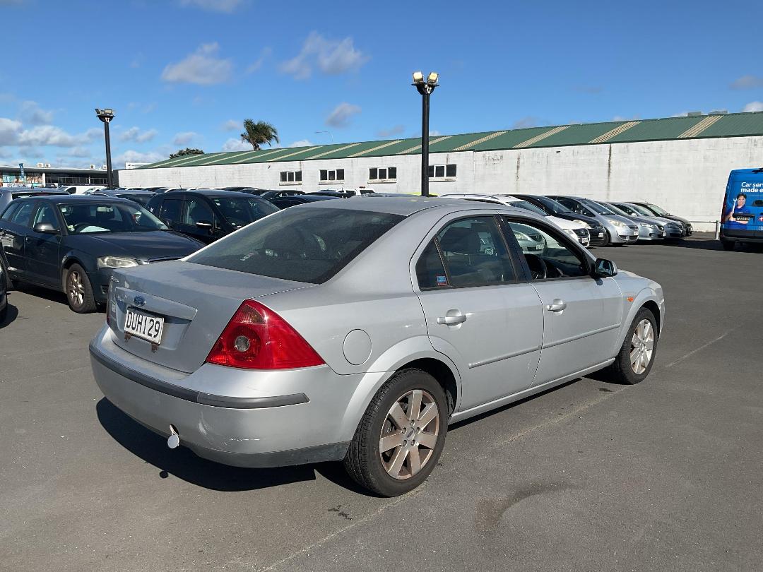 Photo '4' of Ford Mondeo Photo '4' of Ford Mondeo