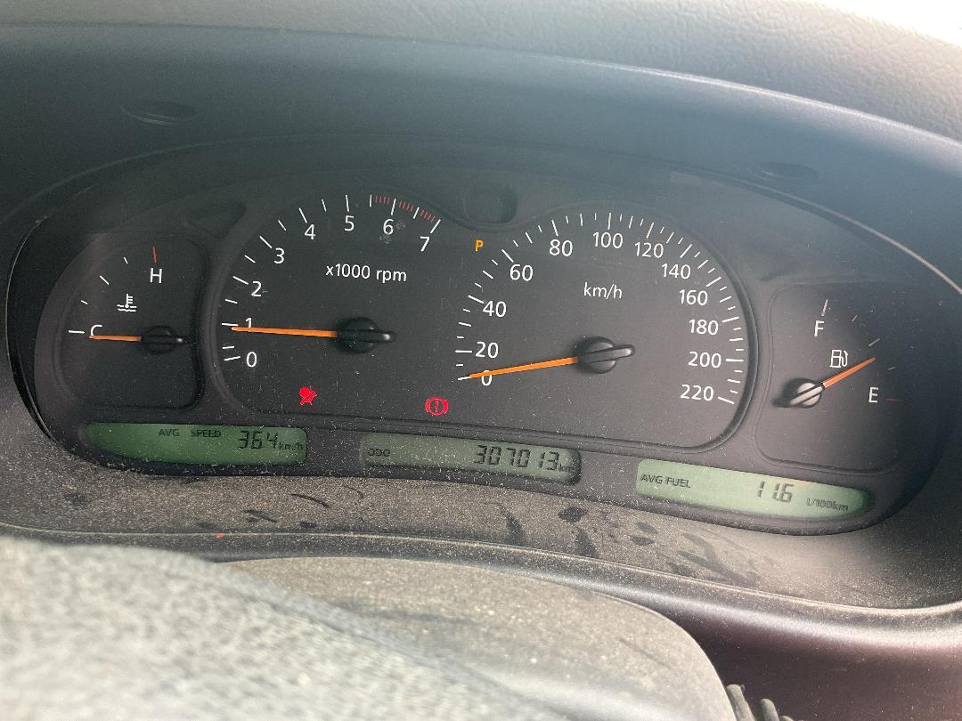 Photo '17' of Holden Berlina V6 Photo '17' of Holden Berlina V6