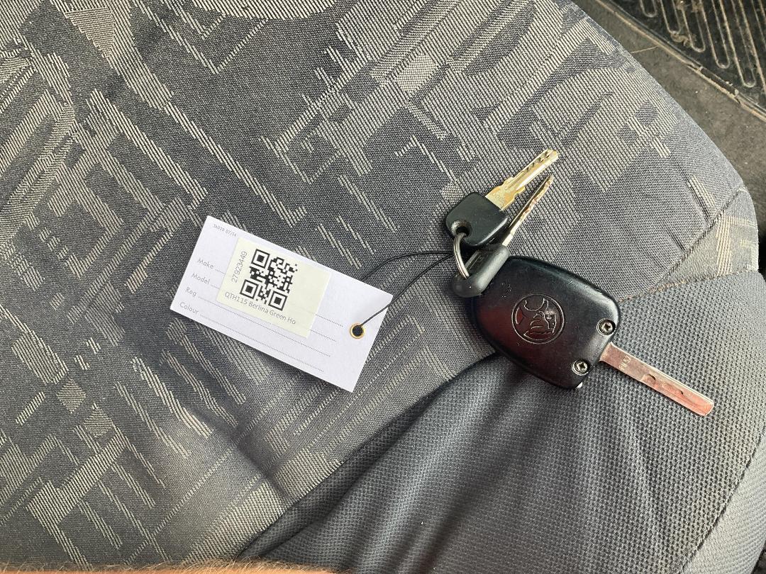 Photo '18' of Holden Berlina V6 Photo '18' of Holden Berlina V6