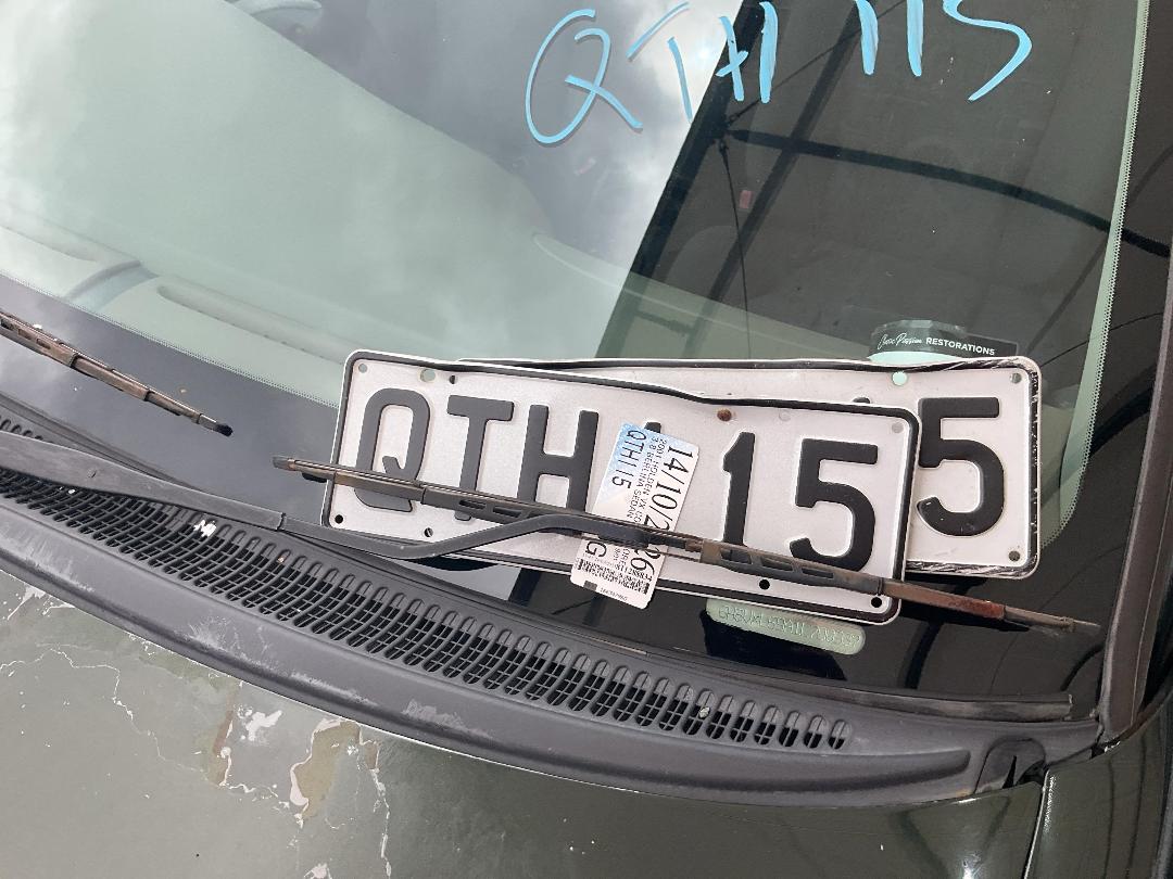 Photo '23' of Holden Berlina V6 Photo '23' of Holden Berlina V6