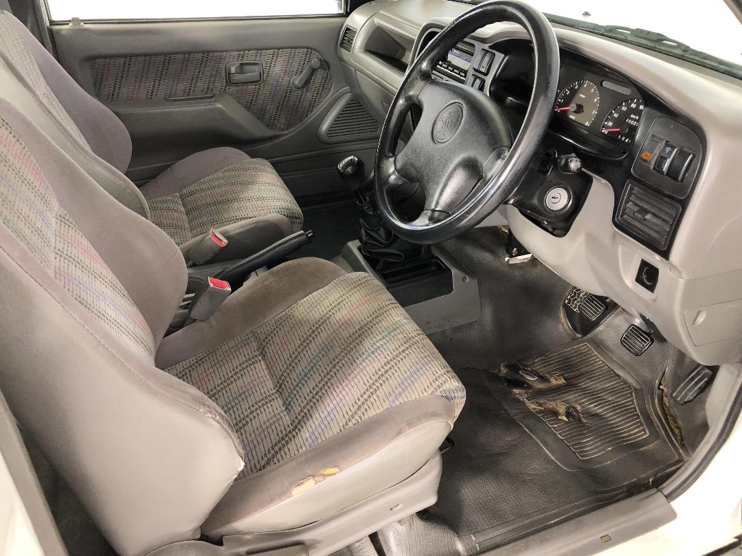 Photo '14' of Holden Rodeo 4X2 V6 LX Space W/S