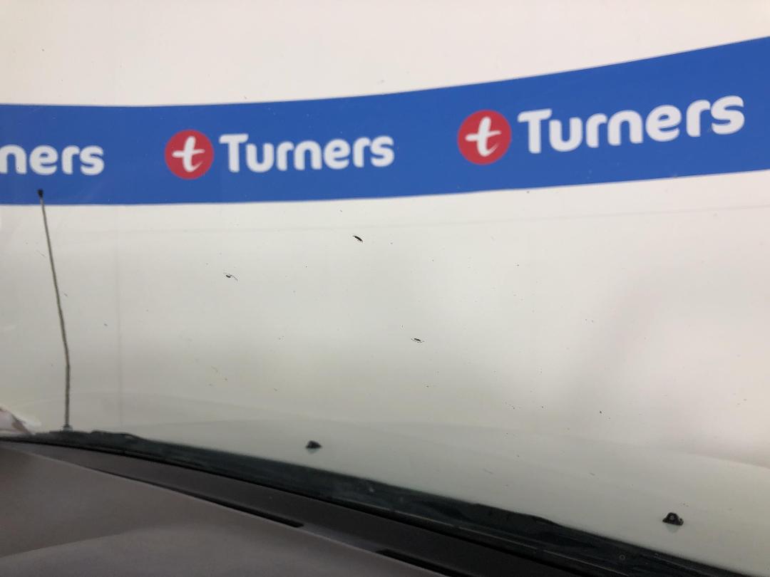 Photo '21' of Holden Rodeo 4X2 V6 LX Space W/S