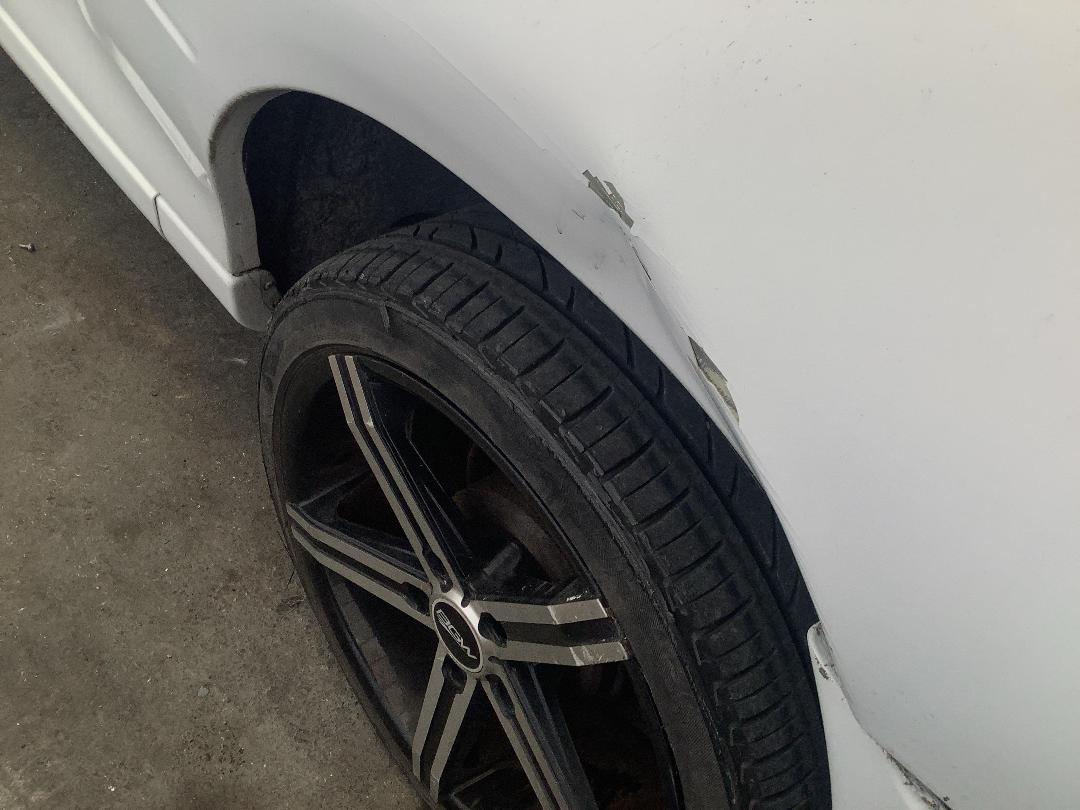 Photo '9' of Holden UTE S V8