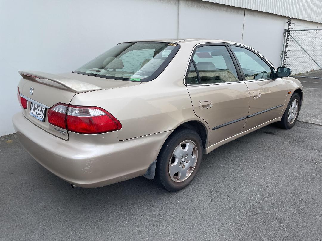 Photo '6' of Honda Accord VTI-L V6