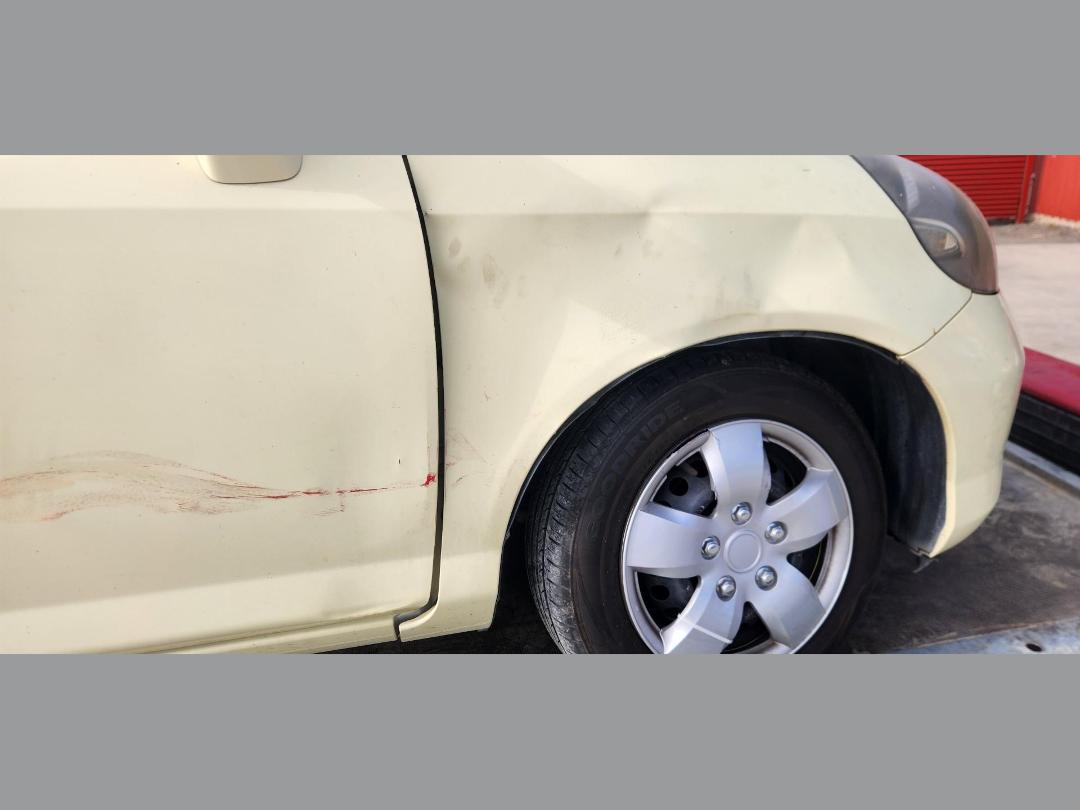 Photo '4' of Honda FIT