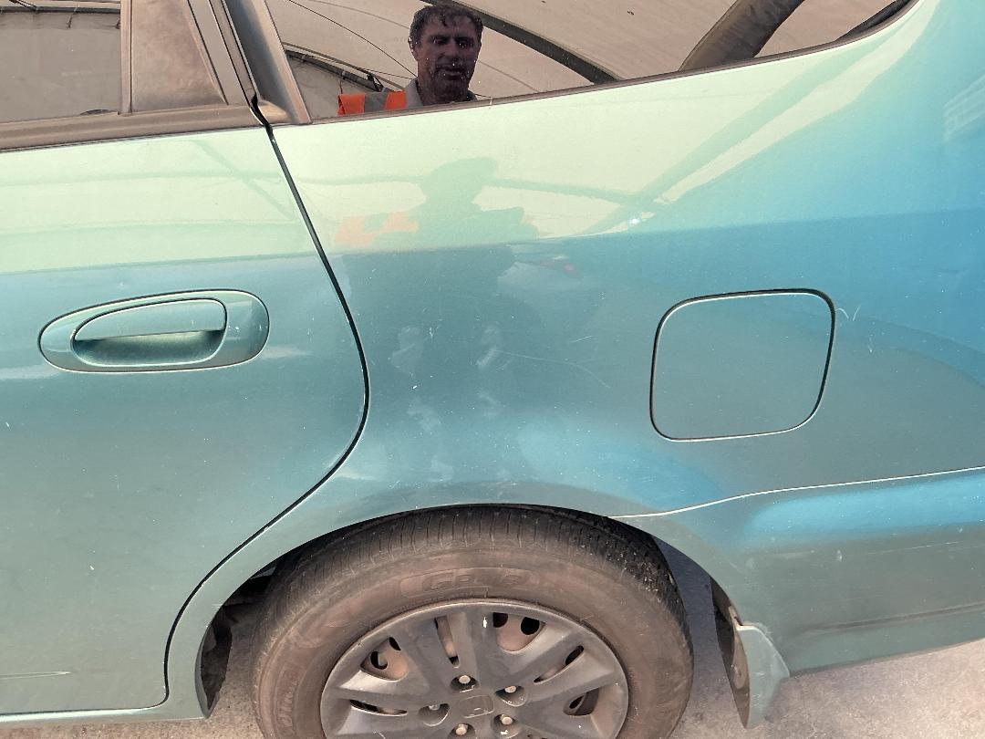 Photo '11' of Honda Stream 2000 Photo '11' of Honda Stream 2000