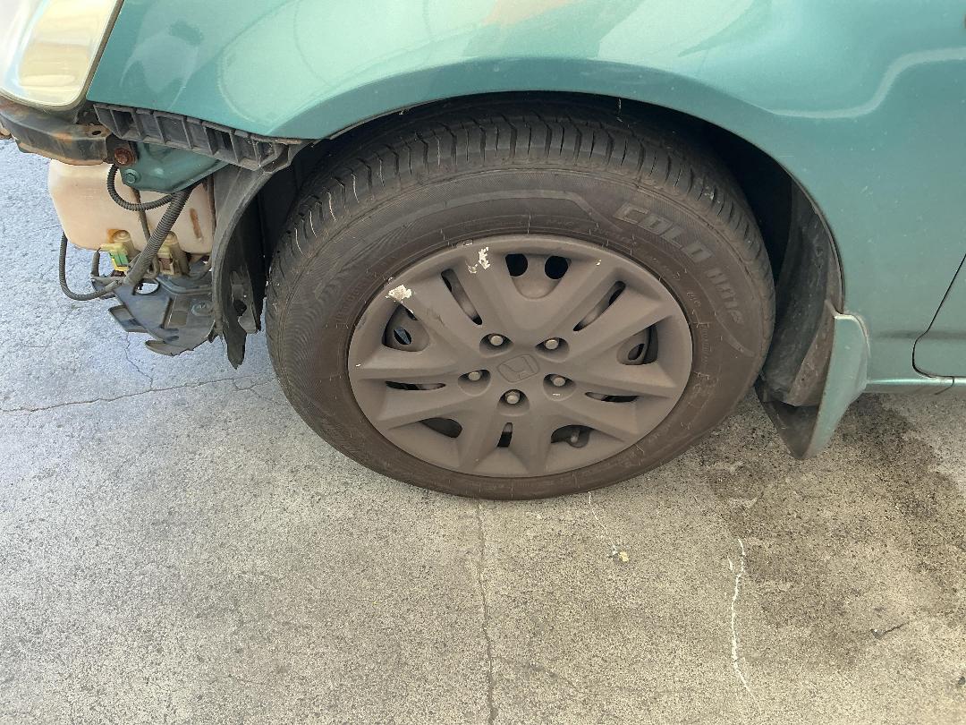 Photo '8' of Honda Stream 2000 Photo '8' of Honda Stream 2000