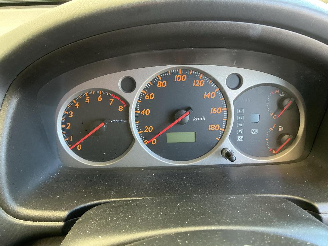 Photo '27' of Honda Stream 2000 Photo '27' of Honda Stream 2000