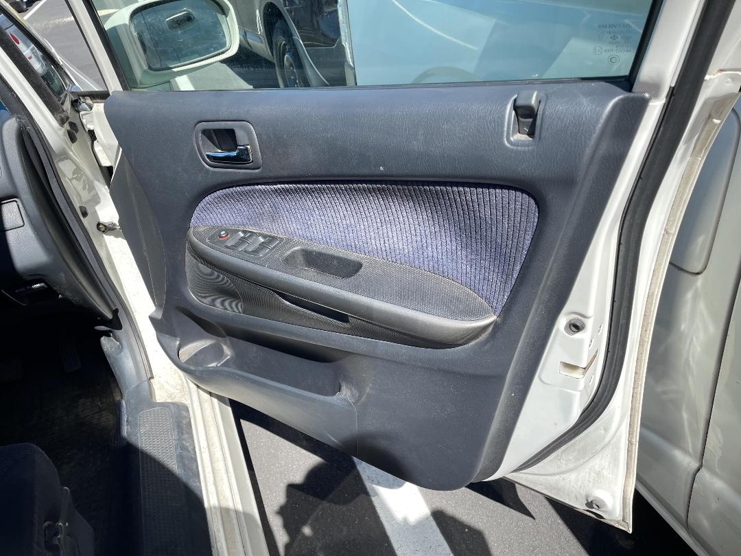 Photo '13' of Honda Stream