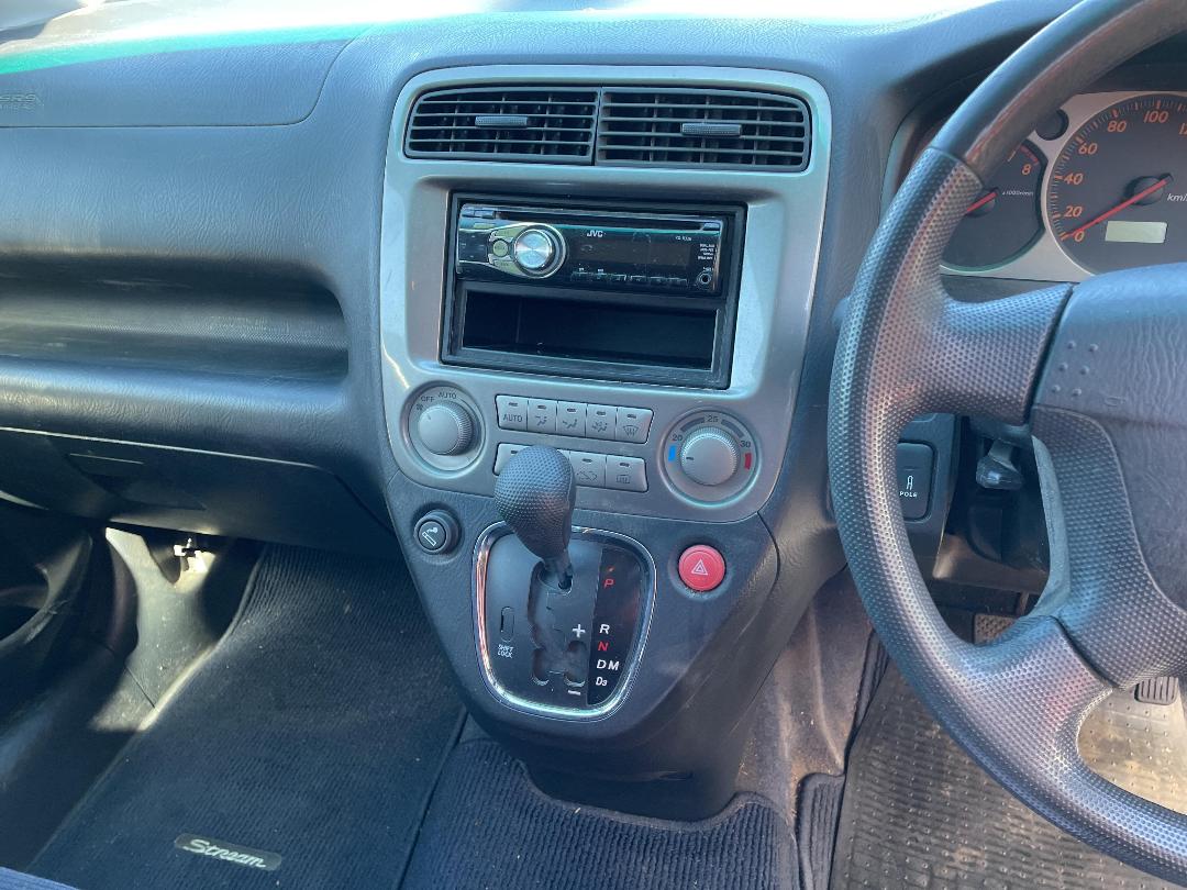 Photo '16' of Honda Stream