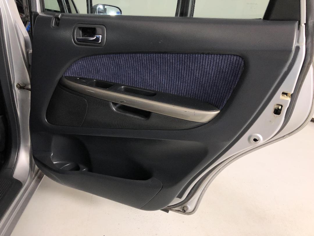 Photo '19' of Honda Stream