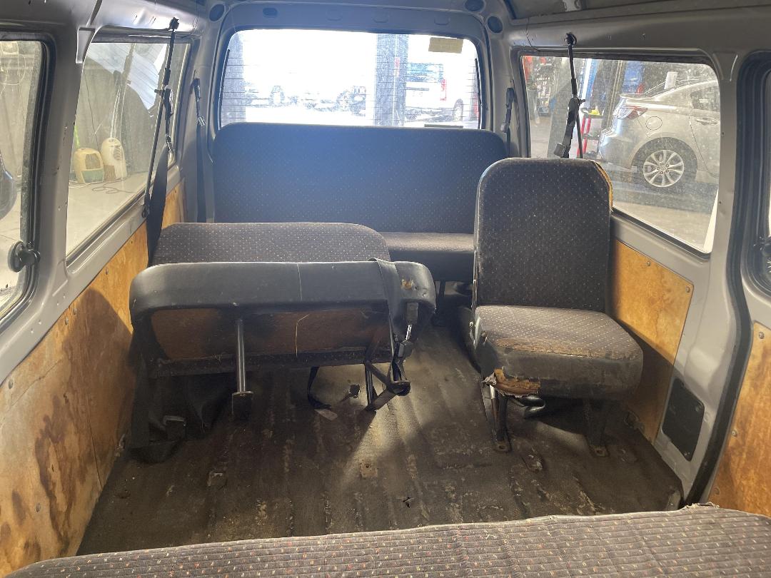 Photo '16' of Hyundai H100