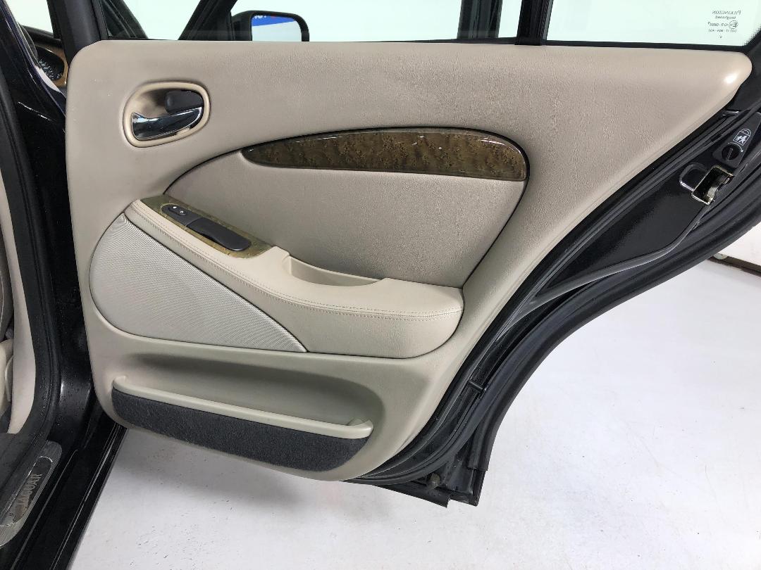 Photo '19' of Jaguar S-Type