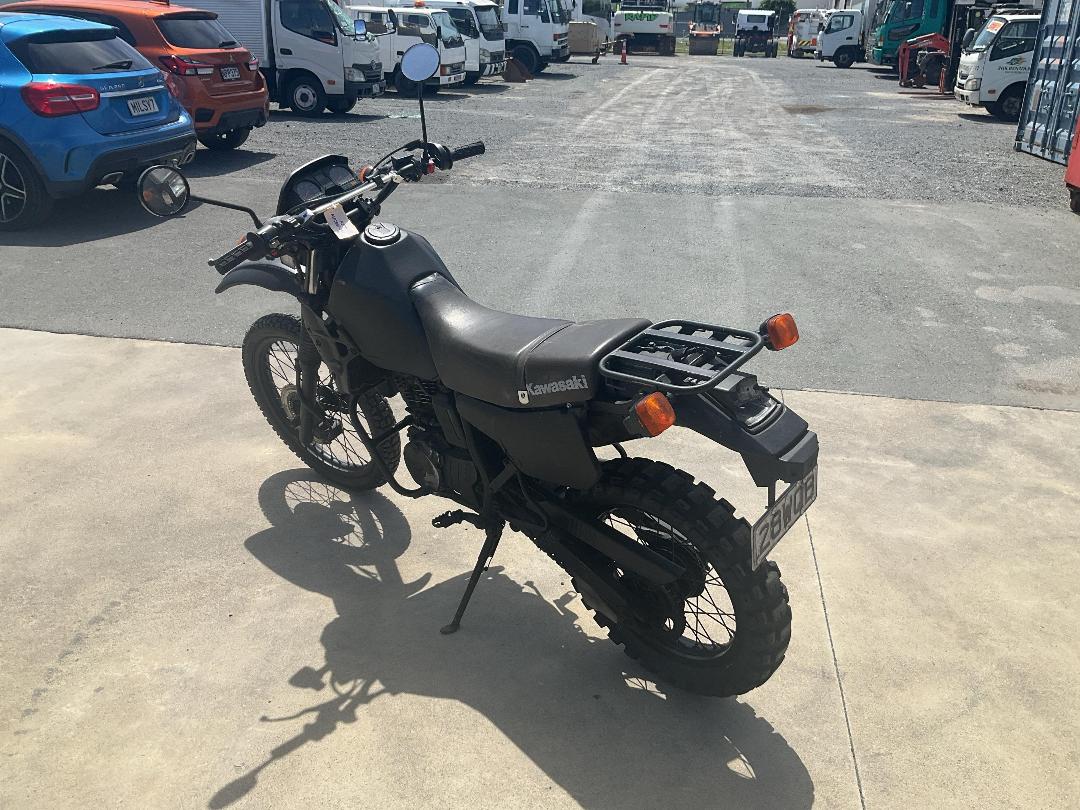 Photo '5' of Kawasaki KL 250D18