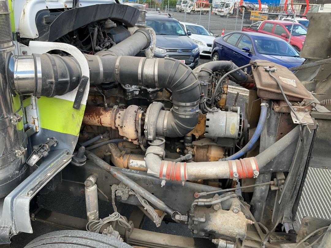 Photo '13' of Kenworth T800 Tractor Unit