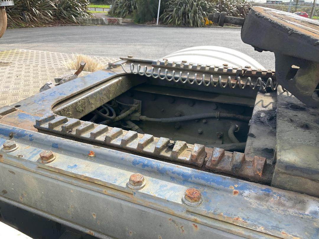 Photo '19' of Kenworth T800 Tractor Unit