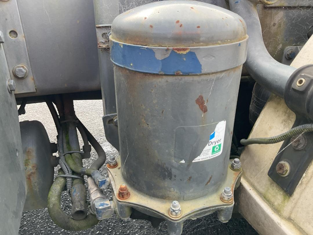 Photo '32' of Kenworth T800 Tractor Unit