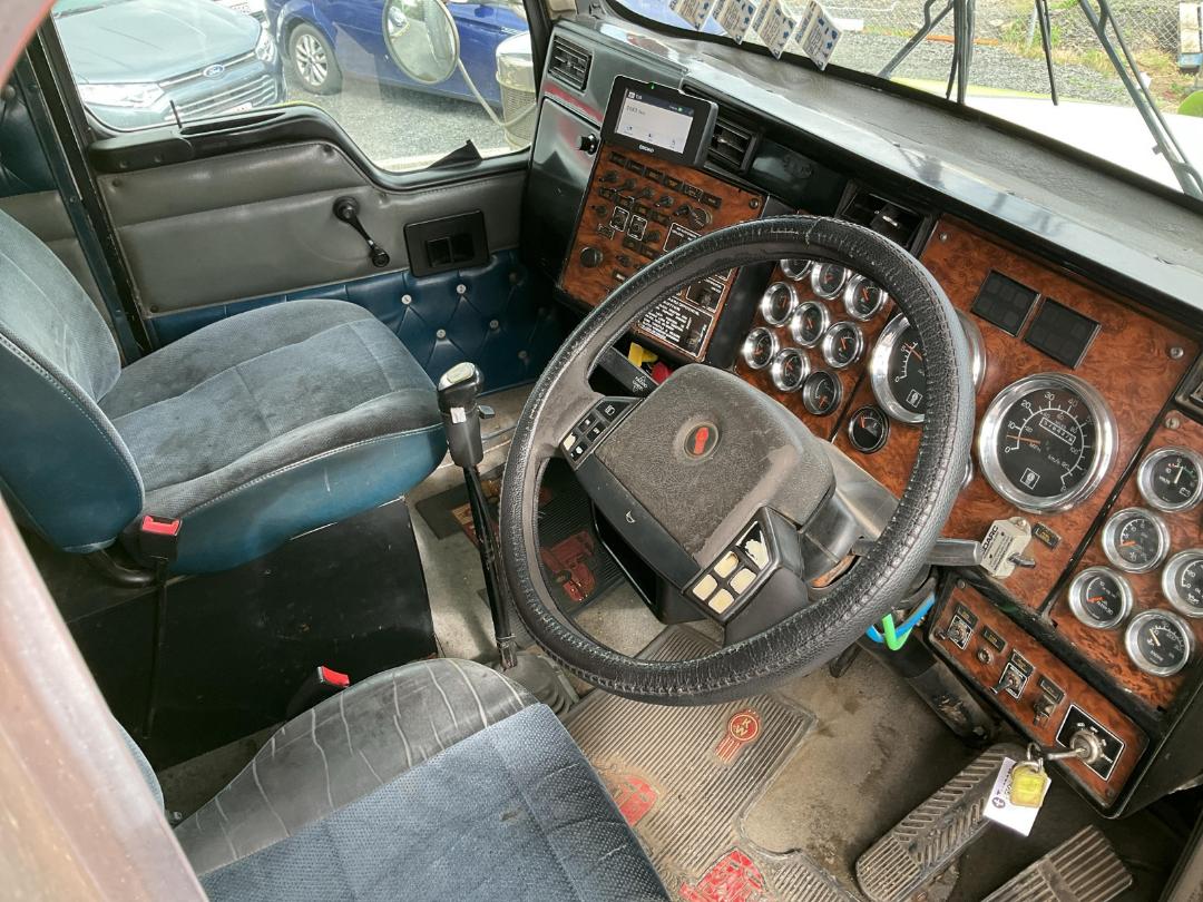 Photo '44' of Kenworth T800 Tractor Unit