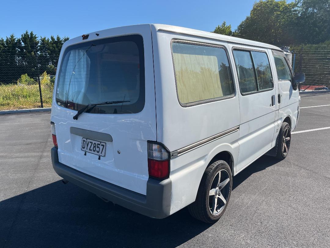 Photo '6' of Mazda Bongo